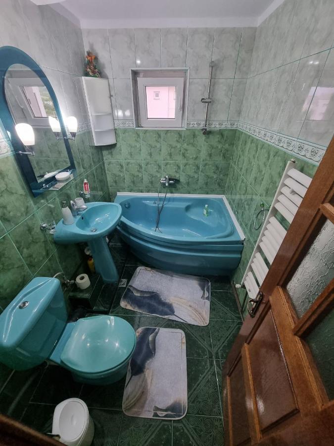 Emily Residence Curtea De Arges Ngoại thất bức ảnh